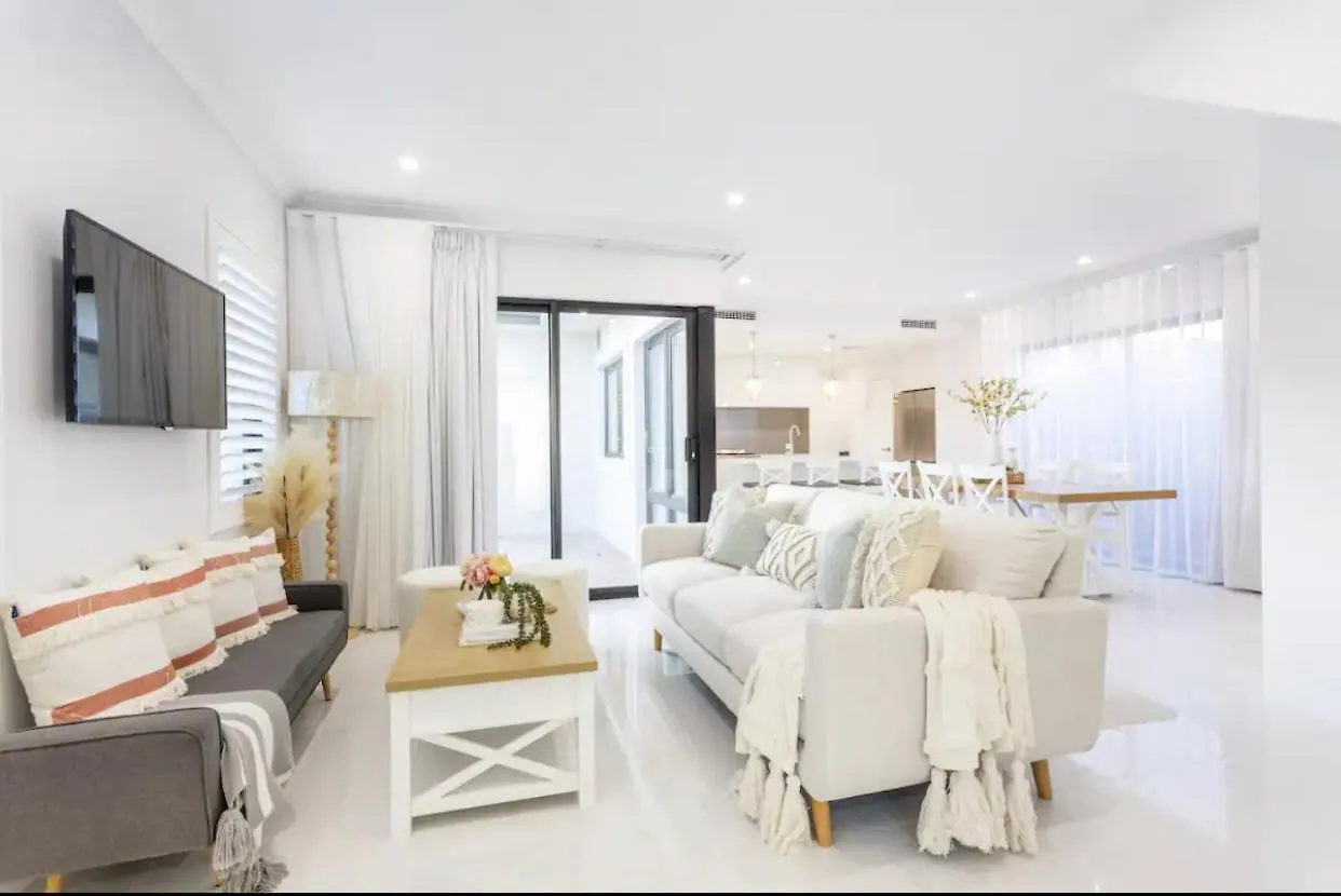East Vic Park Luxe New Home 퍼스